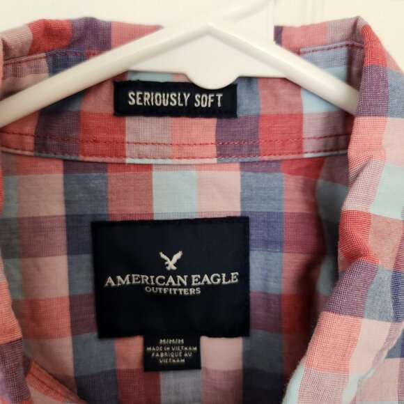 AEO Seriously Soft 100% Cotton Button Down Shirt - Picture 4 of 6